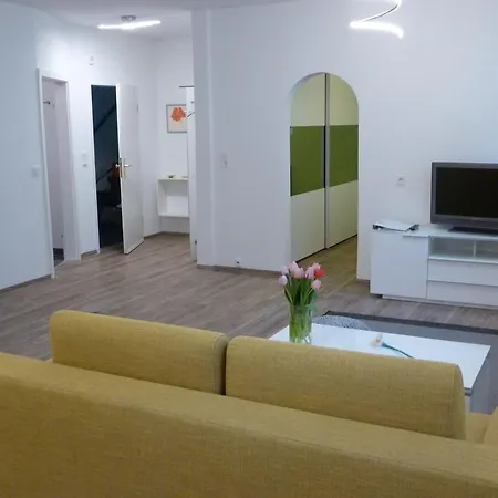 شقة Ruhige-2-zimmerwohnung-mit-guter-verkehrsanbindung