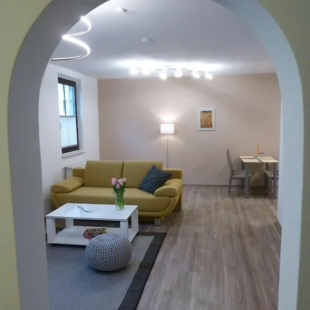 Ruhige-2-zimmerwohnung-mit-guter-verkehrsanbindung Apartman *